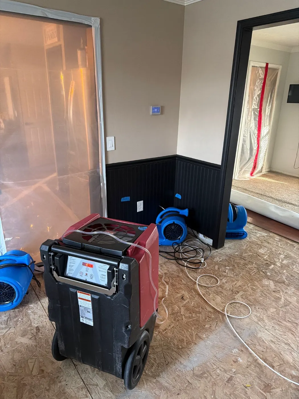 Large-scale water extraction in Albany business space